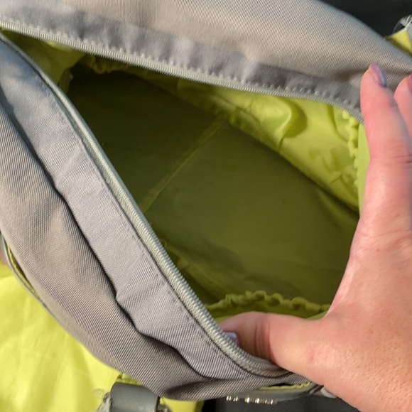 J J COLE BABY BAG - Picture 2 of 3